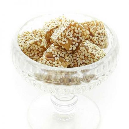 cubes de nougat mou au sésame